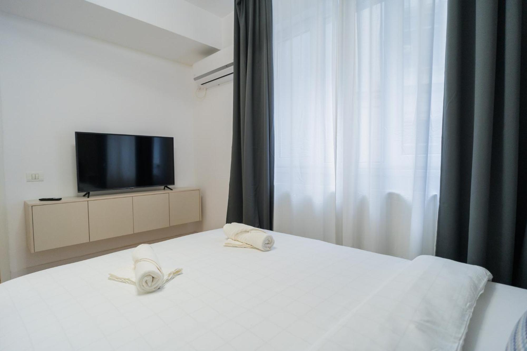 Elegant Gem Victoriei Avenue Apartamento Bucareste Exterior foto