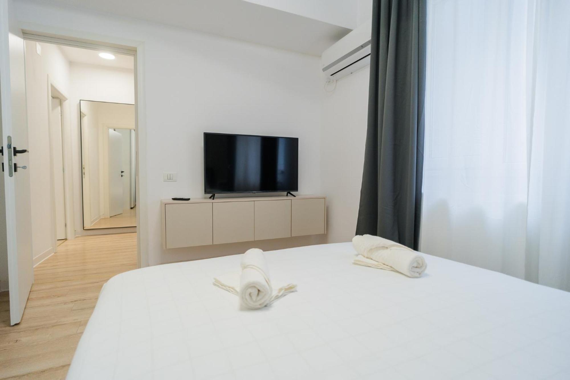 Elegant Gem Victoriei Avenue Apartamento Bucareste Exterior foto